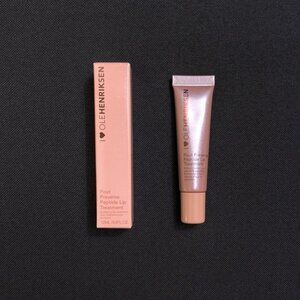 I ♥︎ OLE HENRIKSEN Creme Brulee Glimmer Pout Preserve Peptide Lip Treatment